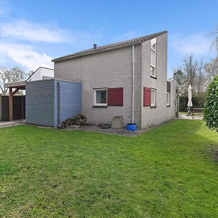 Haringvliet: Coastal Retreat Near And Dunes * Ouddorp